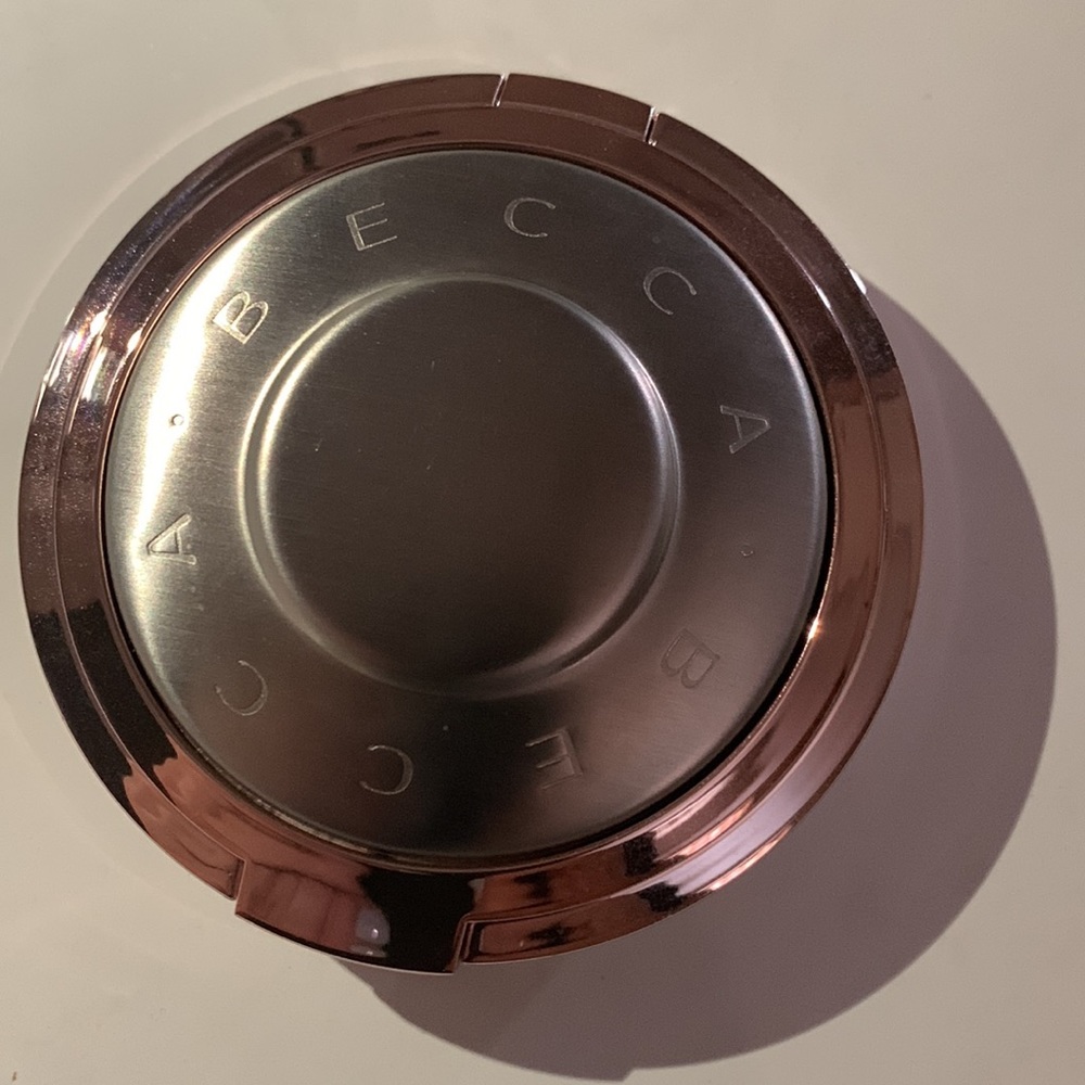 Becca Cosmetics Becca Shimmering Skin Perfecter in Vanilla Quartz